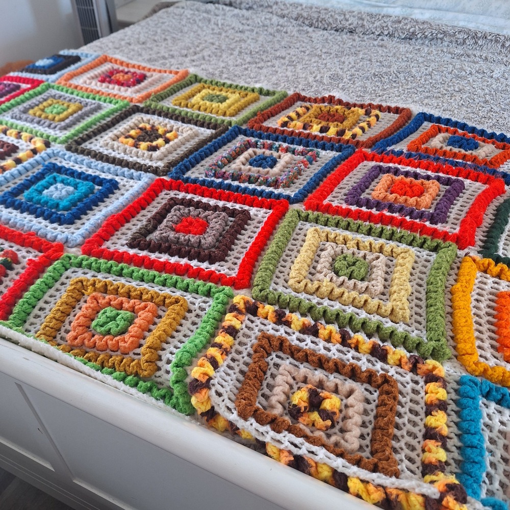 Throw Afghan Raised‎ 67x38 Vintage Crochet Squares Rectangle MCM Decor
